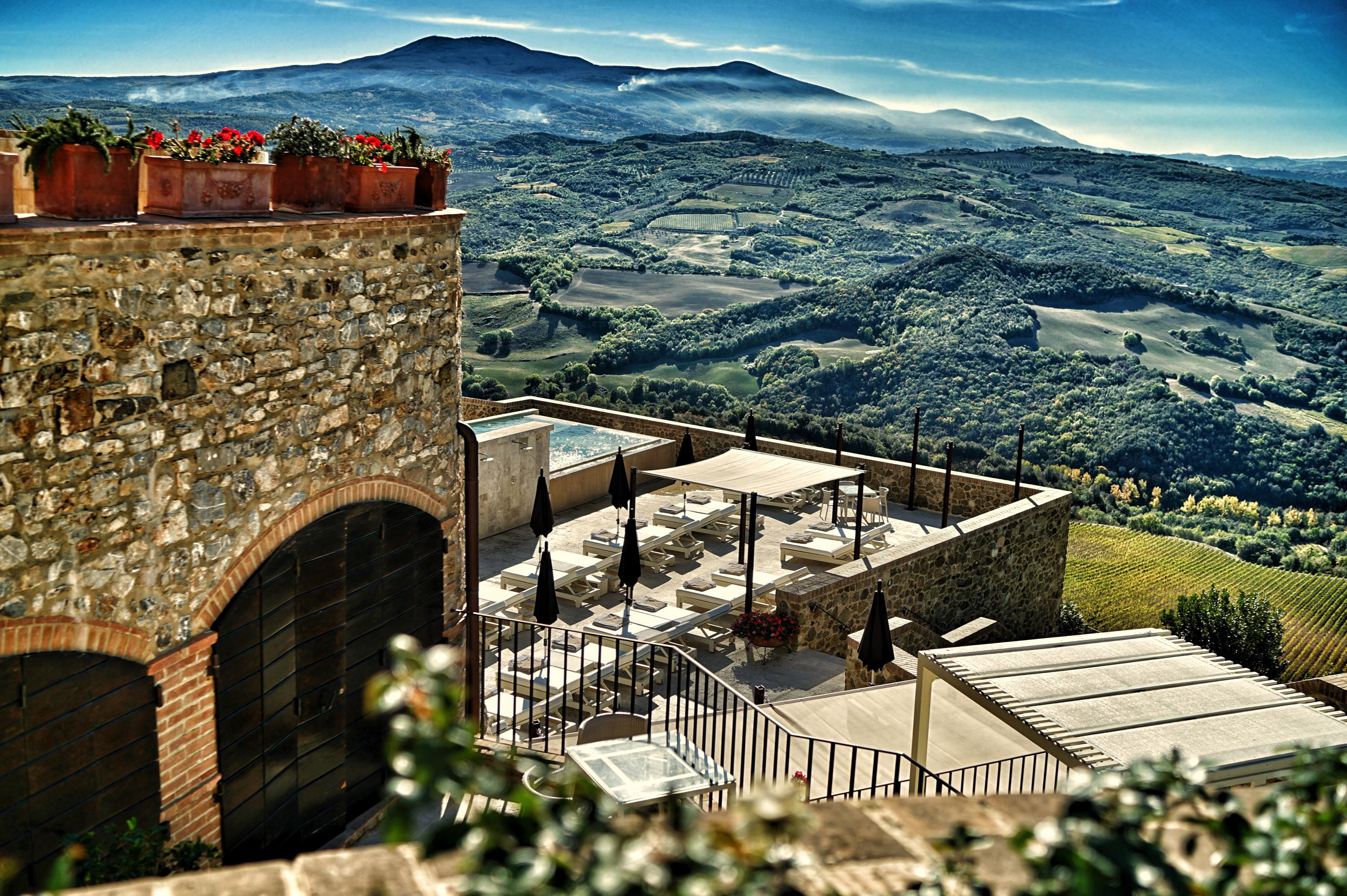 Castello Di Velona Resort, Thermal Spa & Winery Montalcino Esterno foto