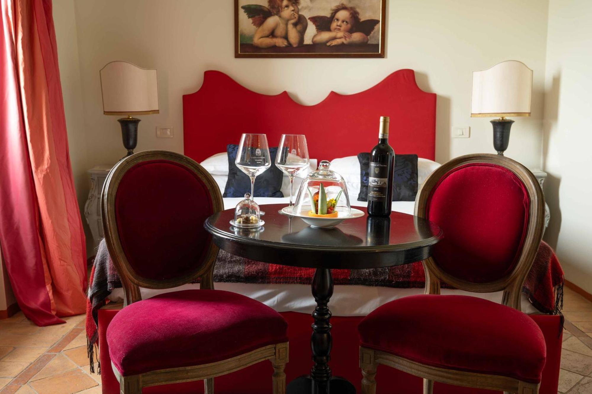 Castello Di Velona Resort, Thermal Spa & Winery Montalcino Esterno foto