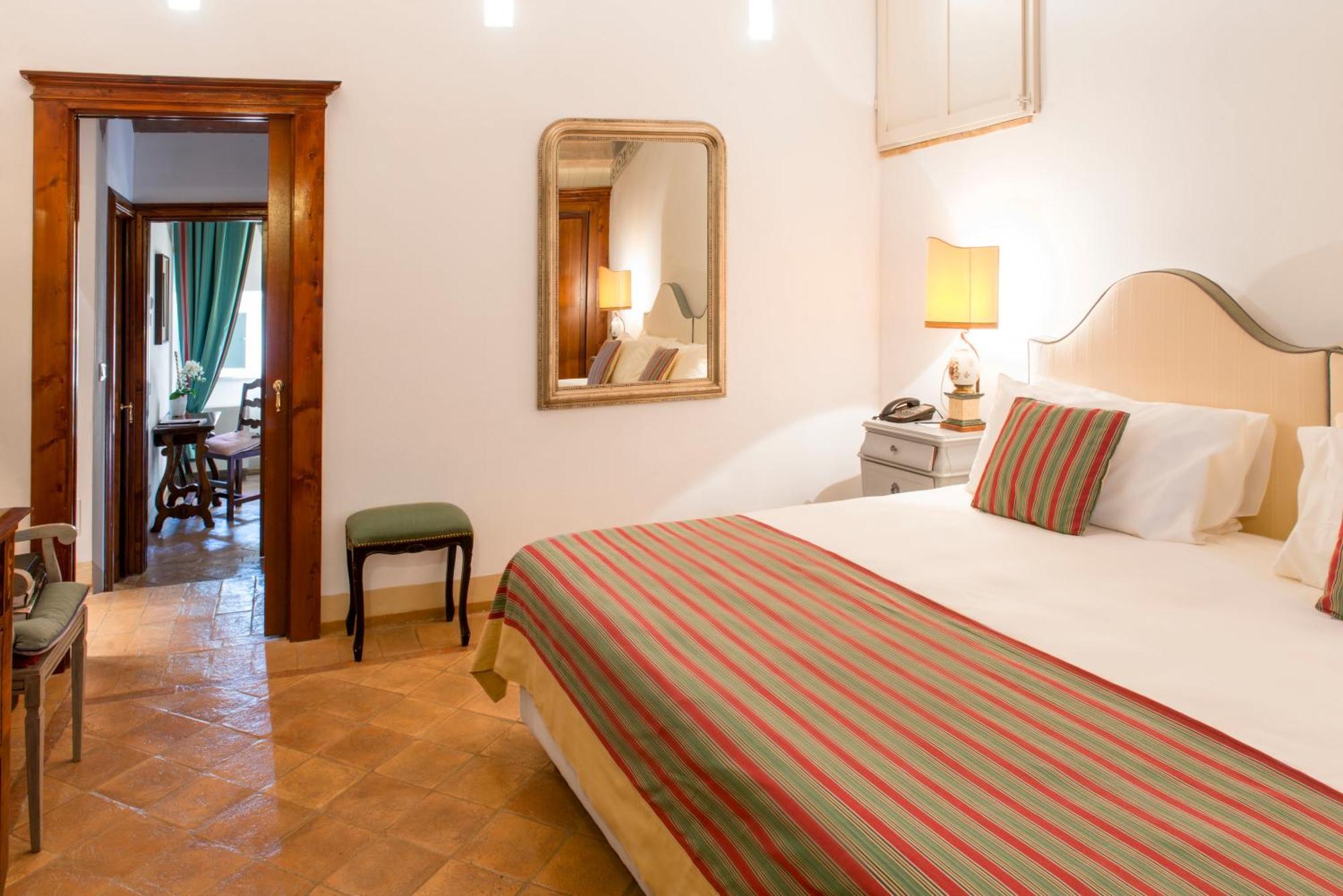 Castello Di Velona Resort, Thermal Spa & Winery Montalcino Esterno foto