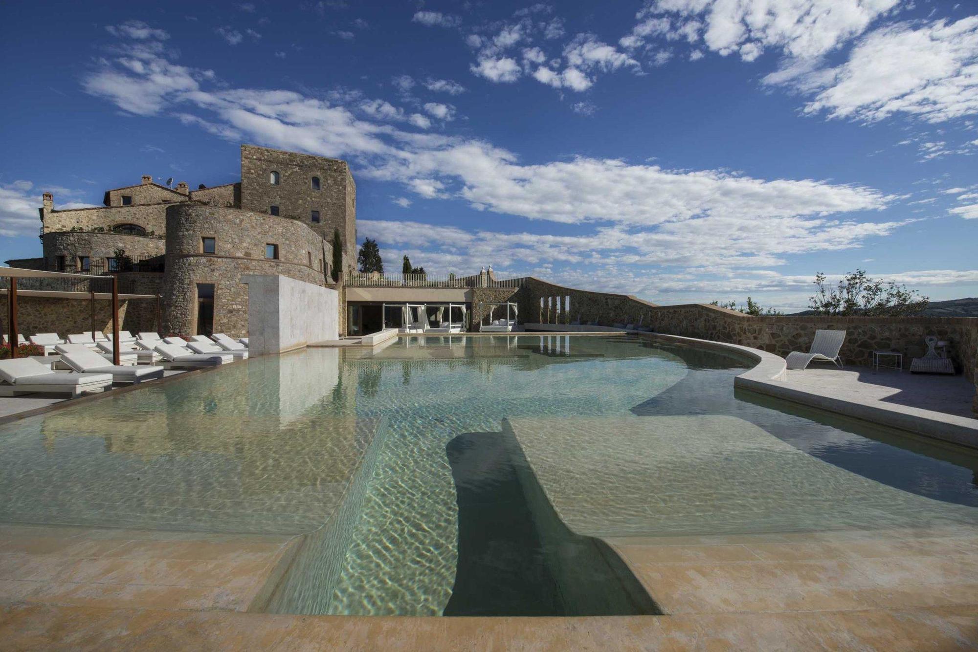 Castello Di Velona Resort, Thermal Spa & Winery Montalcino Esterno foto
