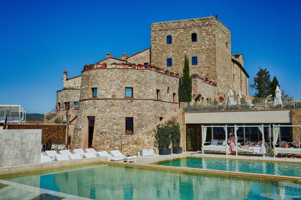 Castello Di Velona Resort, Thermal Spa & Winery Montalcino Esterno foto